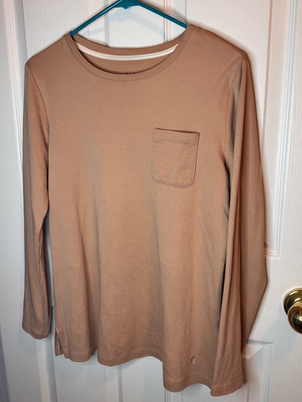 Isaac Mizrahi Long Sleeve Pocket Tee in Light Brown